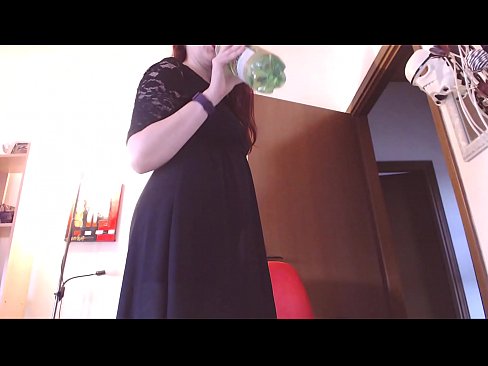 ❤️ Um escravo submisso que ama calcinhas sujas e luxuriosas é forçado a se masturbar depois de assistir a este vídeo! Porno fb em pt-br.teencumpot.ru