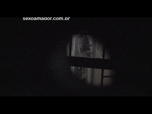 ❤️ Lourinho é secretamente filmado por um voyeur de bairro escondido atrás de tijolos ocos Porno fb em pt-br.teencumpot.ru